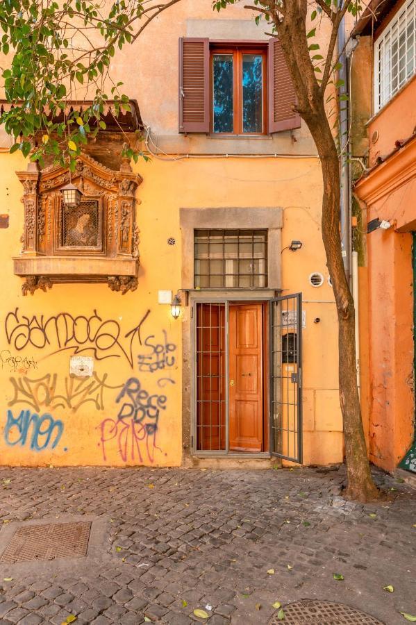 Old Trastevere Studio Рим Екстериор снимка