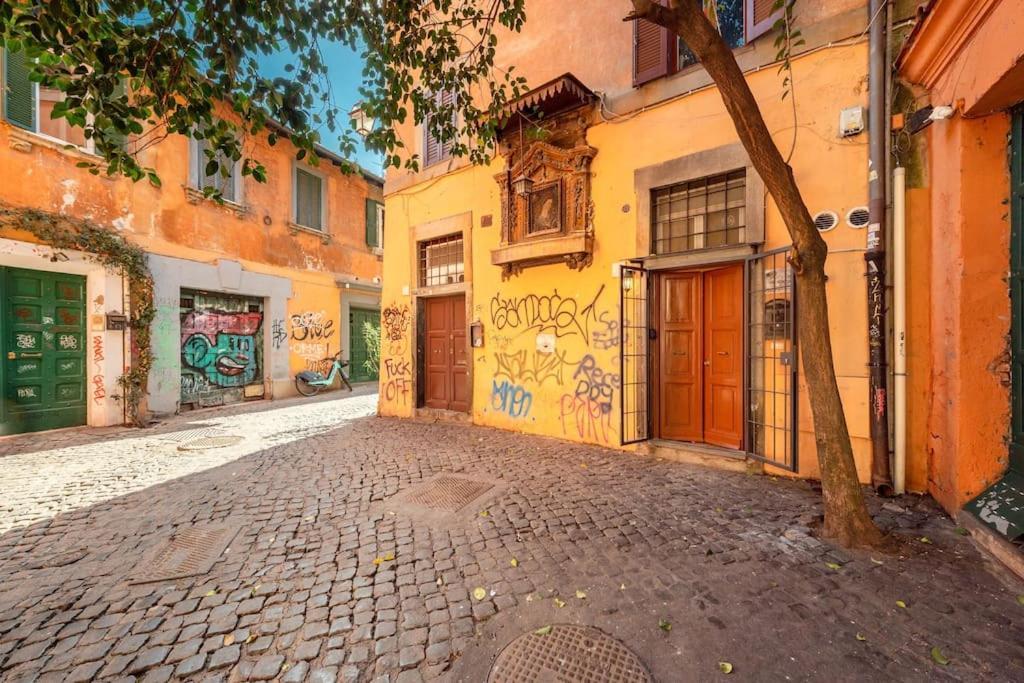 Old Trastevere Studio Рим Екстериор снимка